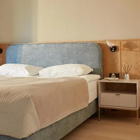 In Wydma & 亚斯塔尔尼亚